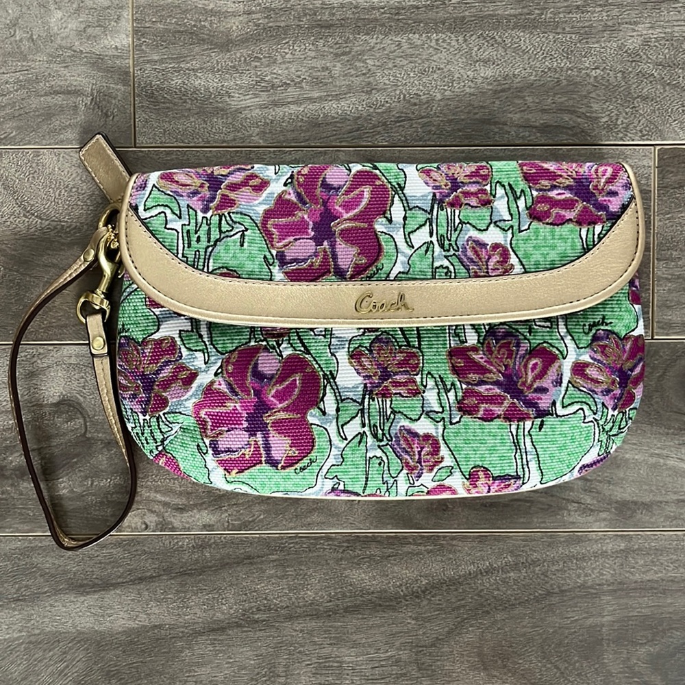 Never used Coach wristlet